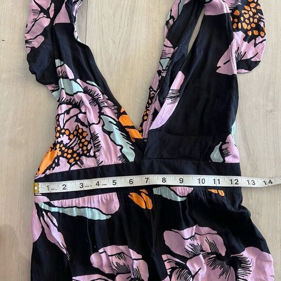 Maajii Queen Glowy Dress in Black size xs - Picture 3 of 9